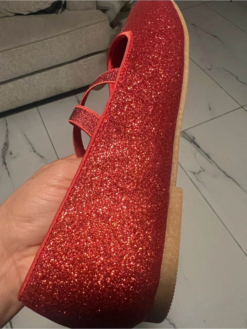 Dream Pairs sparkling red